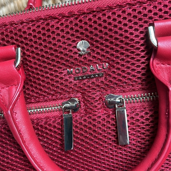 Modalu “Pippa” Small Red Grab Bag *RARE FABRIC DESIGN* NWOT - Picture 4 of 8